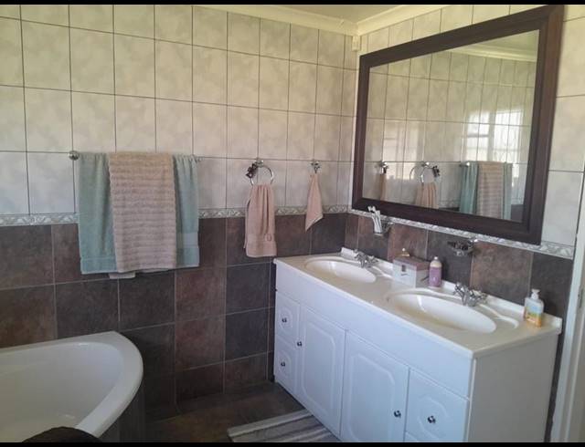 3 BEDROOM HOUSE FOR SALE IN KLIPPOORTJIE